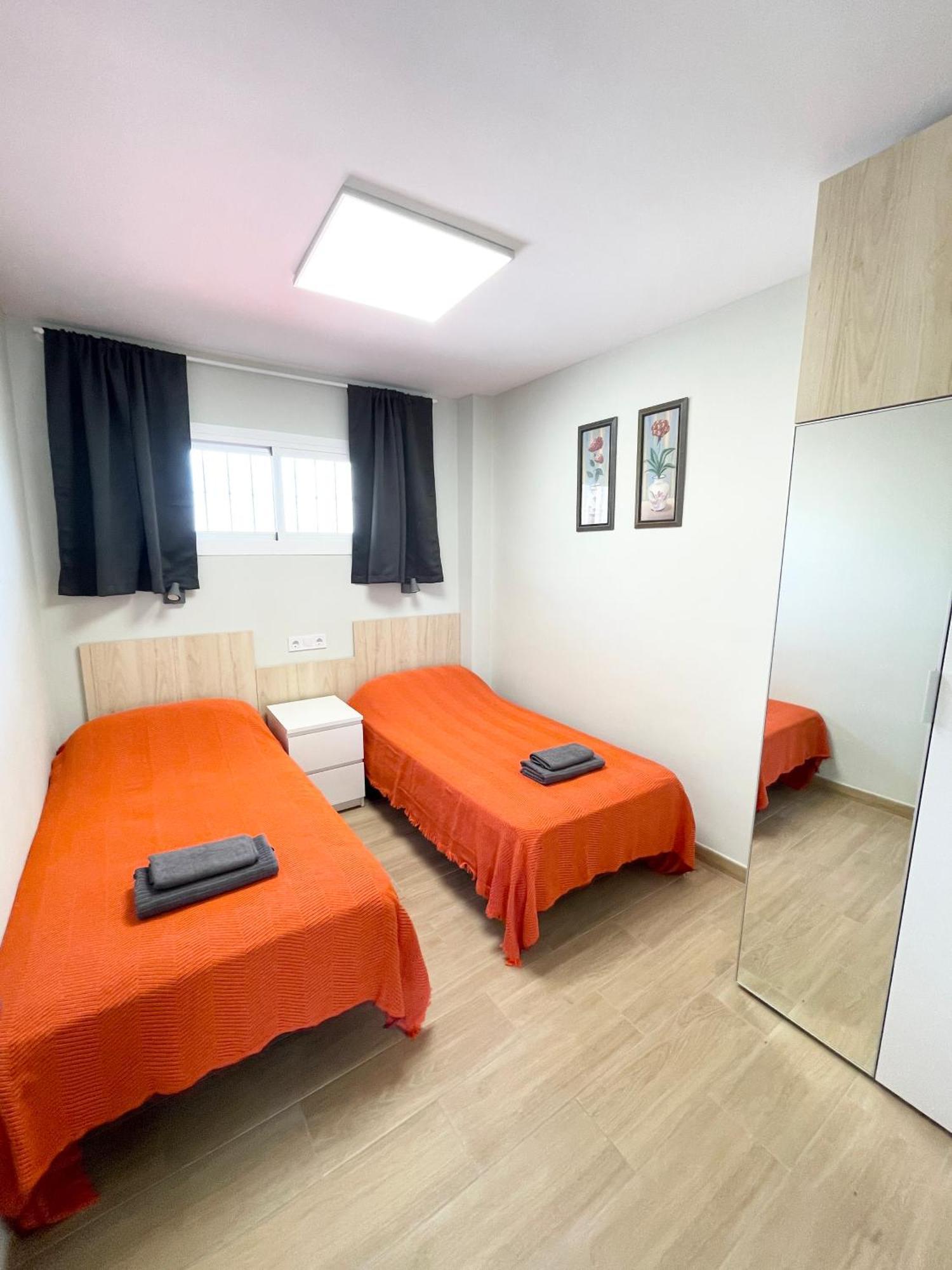 New Square Ibiza Appartement Benidorm Buitenkant foto